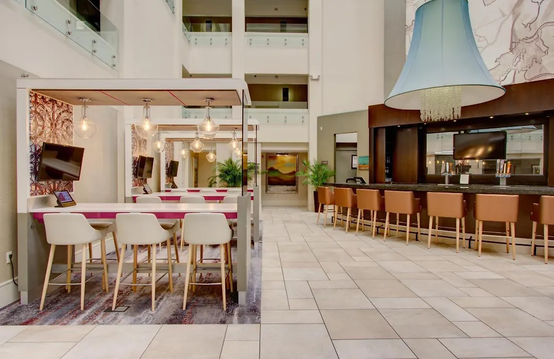 Crowne Plaza Charleston By Ihg-1